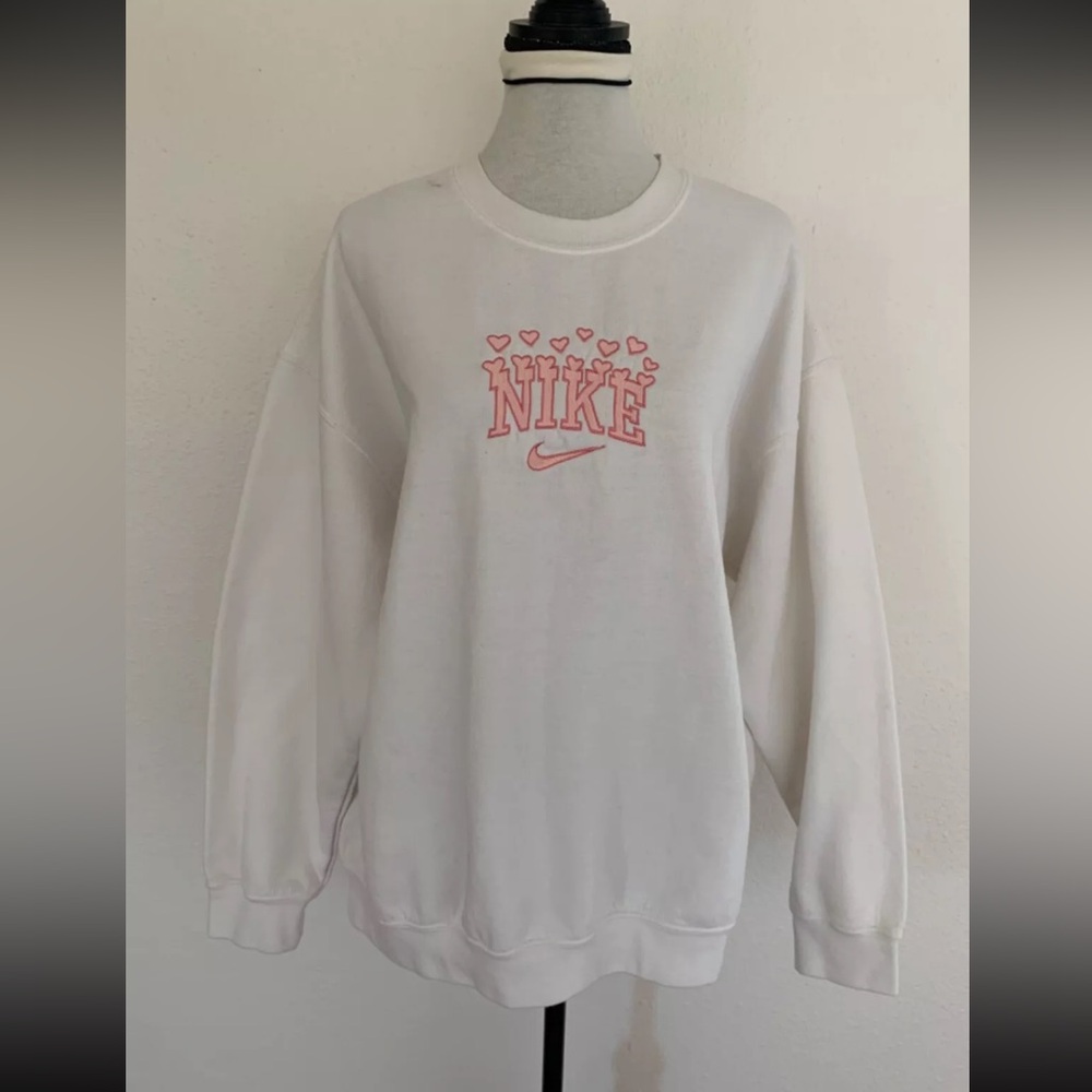 GILDAN Womens Juniors Girls White Nike Embroidered Sweatshirt Blouse Logo Sz XL